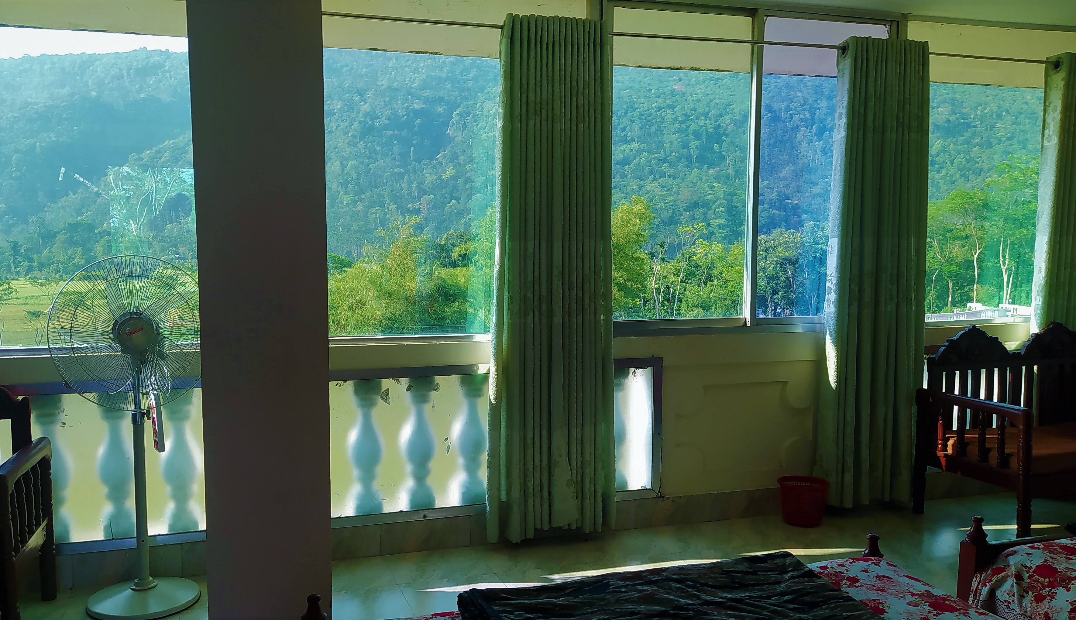 Family Hall Room Non-AC (৮ জন)