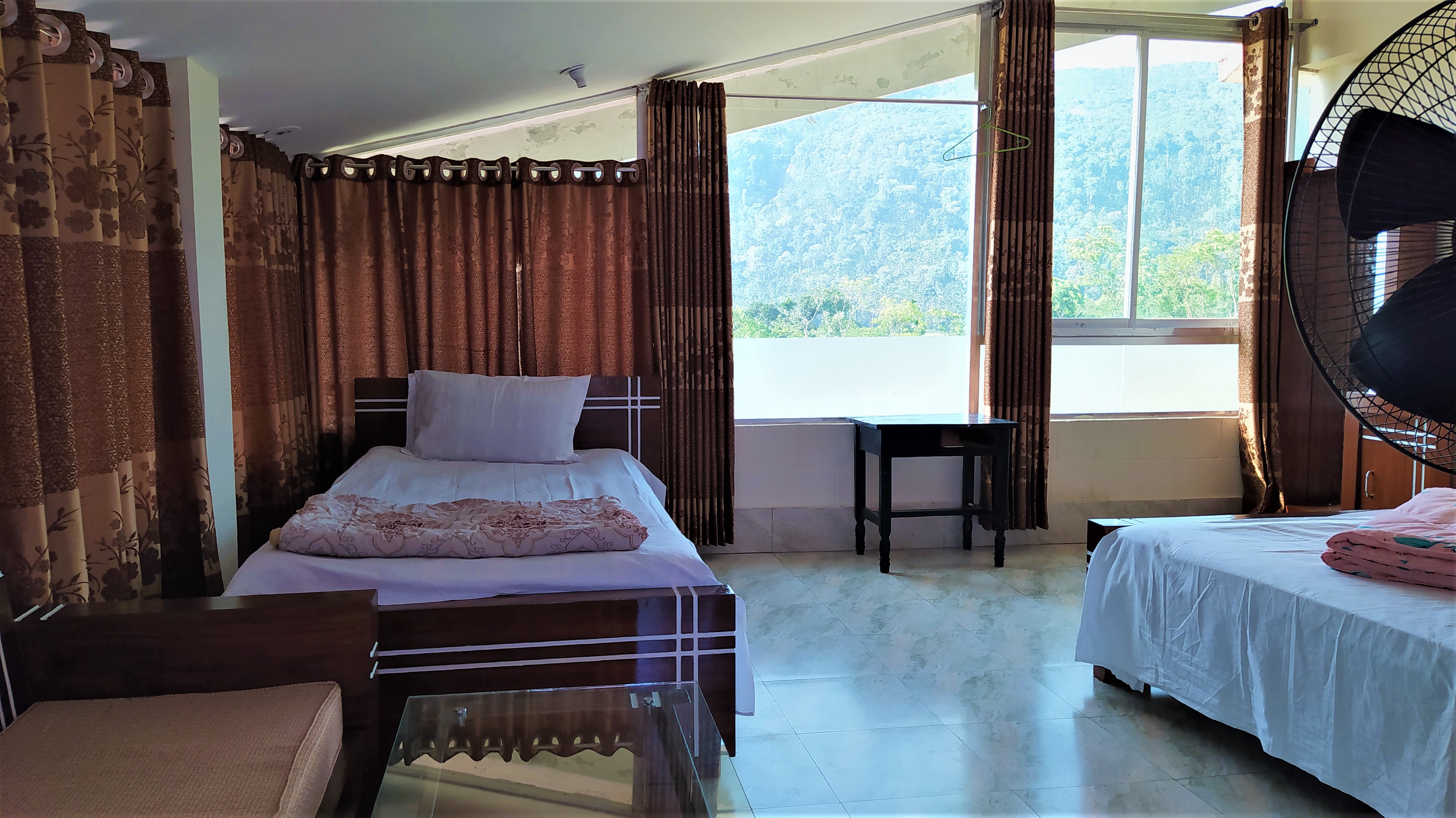 Family Room Non-AC (৩ জন)